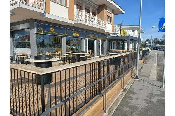 Plateattico e Ringhiera con Piano Appoggio